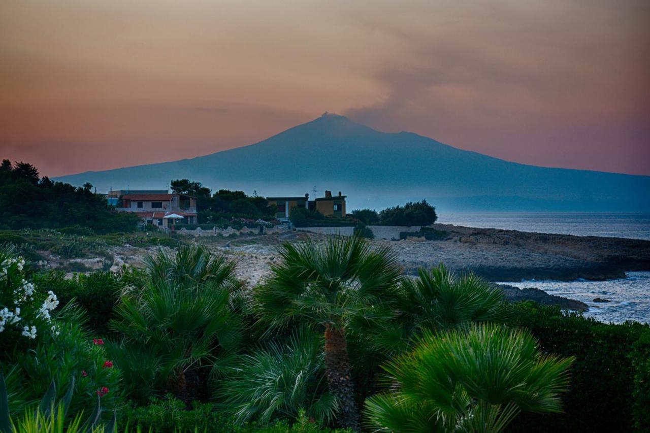 La Casa In Riva Al Mare Villa เอากุสตา ภายนอก รูปภาพ