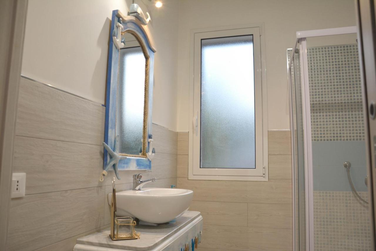 La Casa In Riva Al Mare Villa เอากุสตา ภายนอก รูปภาพ