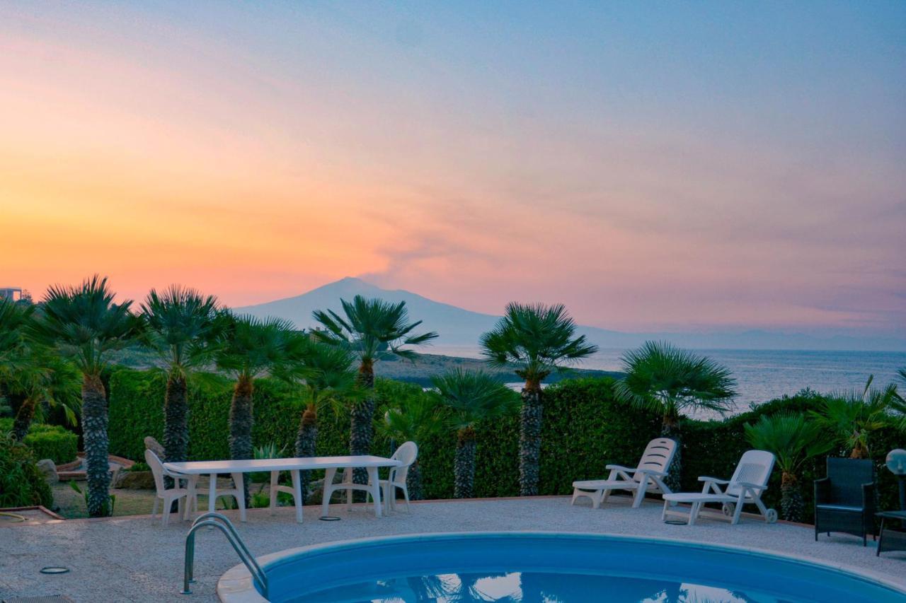 La Casa In Riva Al Mare Villa เอากุสตา ภายนอก รูปภาพ