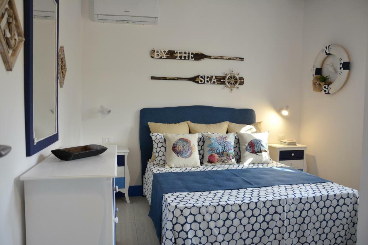 La Casa In Riva Al Mare Villa เอากุสตา ภายนอก รูปภาพ