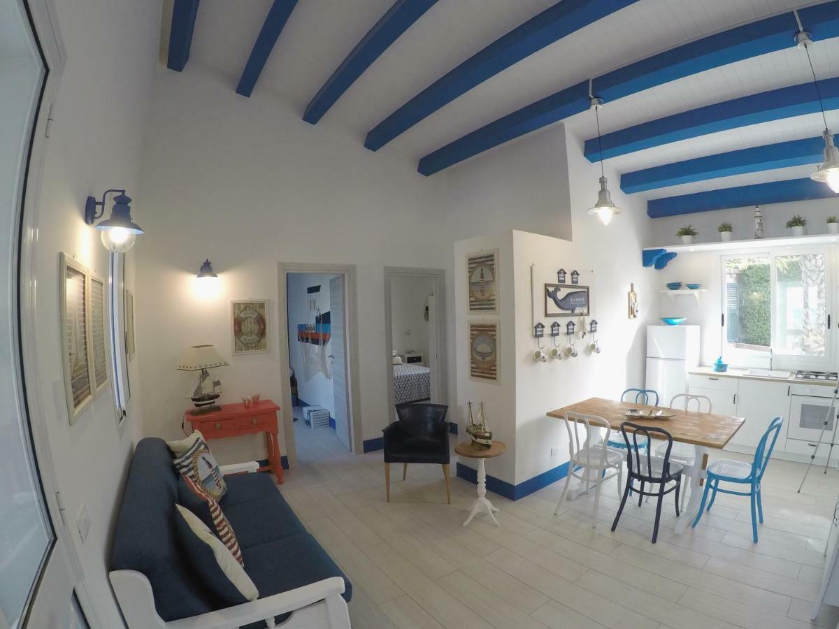 La Casa In Riva Al Mare Villa เอากุสตา ภายนอก รูปภาพ