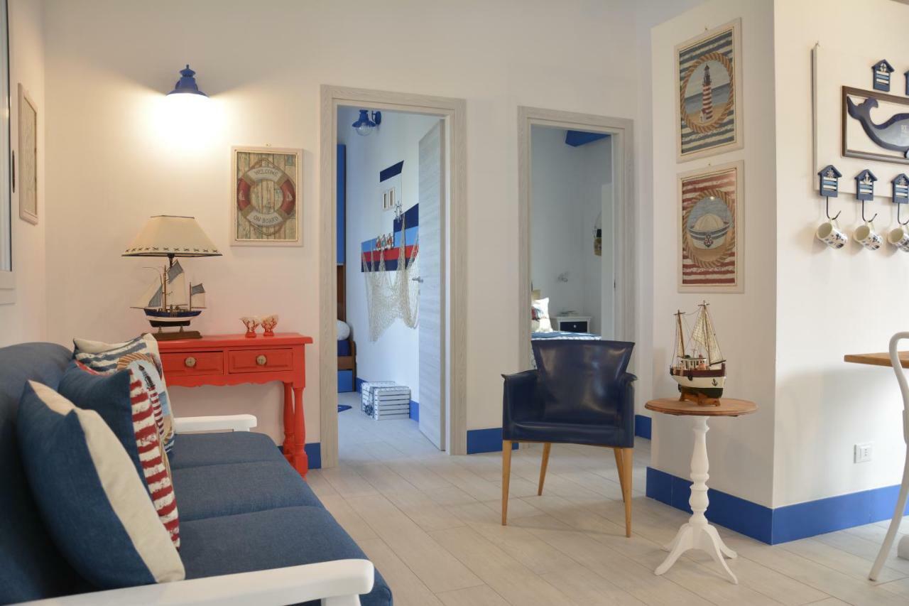 La Casa In Riva Al Mare Villa เอากุสตา ภายนอก รูปภาพ